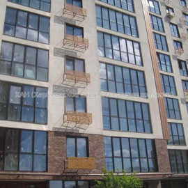Продам квартиру, Динамовская ул. , 2  ком., 103 м², без отделочных работ
