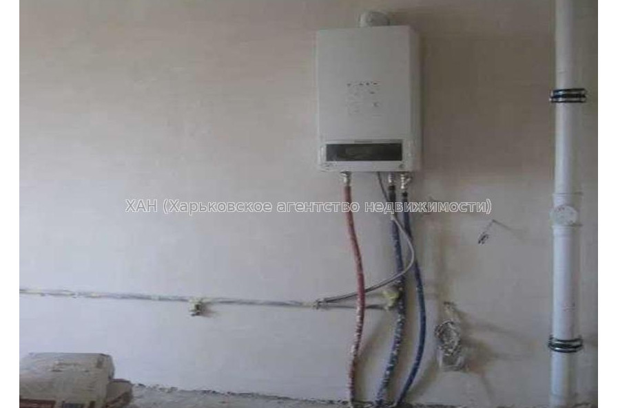 Продам квартиру, Динамовская ул. , 2  ком., 103 м², без отделочных работ 