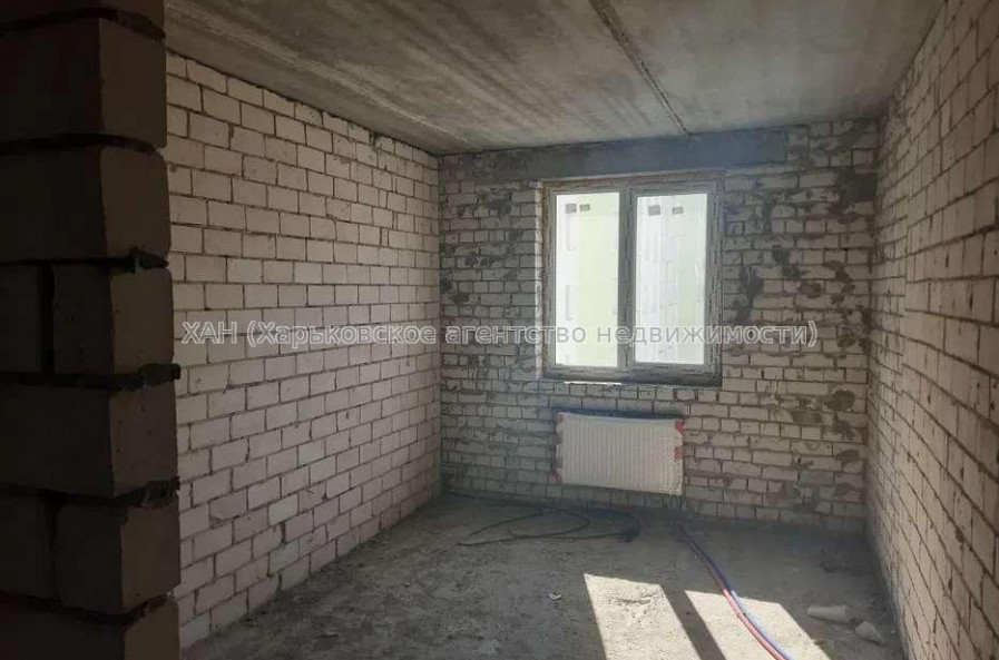 Продам квартиру, Мира ул. , 2  ком., 74 м², без внутренних работ 