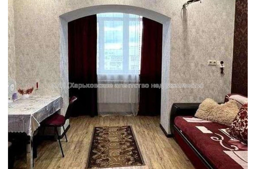 Продам квартиру, Победы просп. , 1 кім., 52 м², капитальный ремонт 