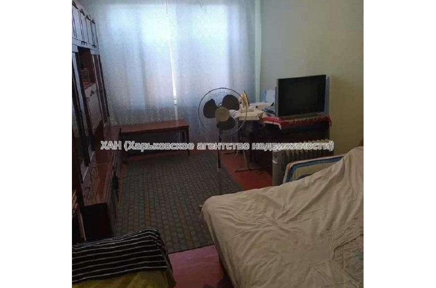 Продам квартиру, Юбилейный просп. , 3  ком., 64 м², без ремонта 