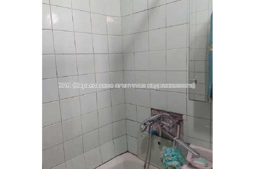 Продам квартиру, Юбилейный просп. , 3  ком., 64 м², без ремонта 