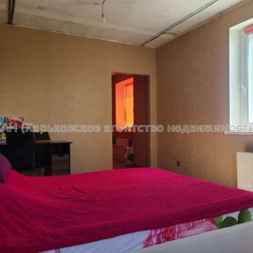 Продам квартиру, Заливная ул. , 2  ком., 70 м², частичный ремонт 