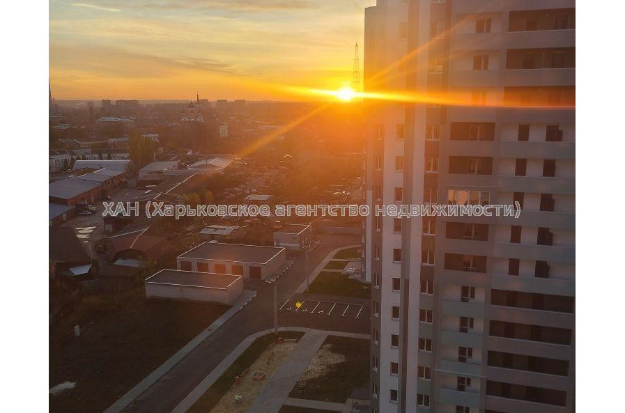 Продам квартиру, Елизаветинская ул. , 2 кім., 70 м², частичный ремонт 