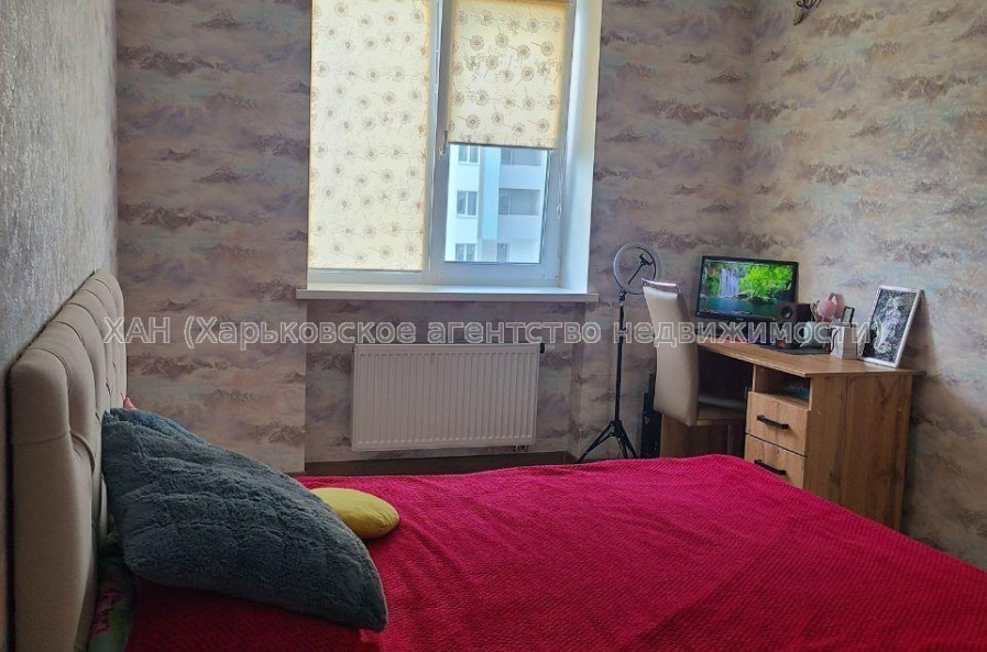 Продам квартиру, Елизаветинская ул. , 2 кім., 70 м², частичный ремонт 