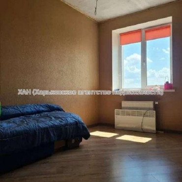 Продам квартиру, Заливная ул. , 2  ком., 70 м², частичный ремонт 