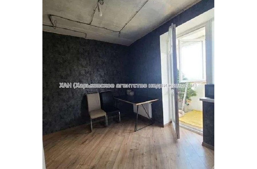 Продам квартиру, Елизаветинская ул. , 2 кім., 70 м², частичный ремонт 