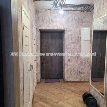 Продам квартиру, Заливная ул. , 2  ком., 70 м², частичный ремонт 