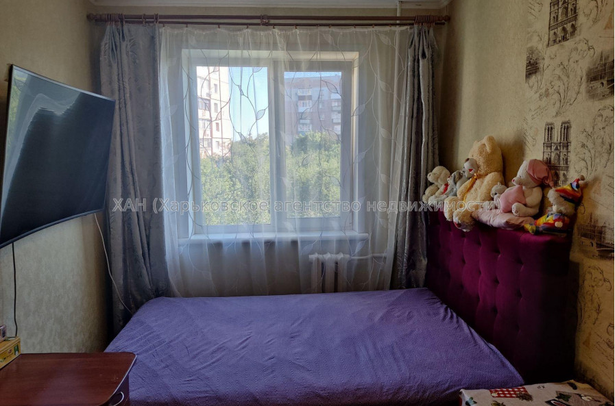 Продам квартиру, Каденюка ул. , 3  ком., 58 м², косметический ремонт 