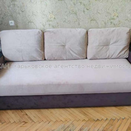 Продам квартиру, Каденюка ул. , 3 кім., 58 м², косметический ремонт