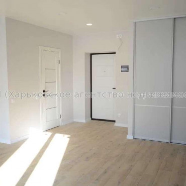 Продам квартиру, Шевченковский пер. , 1 кім., 34 м², евроремонт 