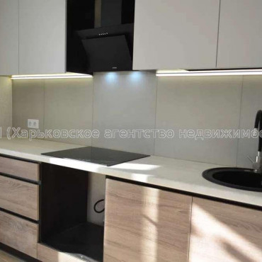 Продам квартиру, Шевченковский пер. , 1 кім., 34 м², евроремонт 