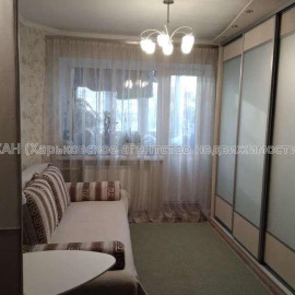 Продам квартиру, Пилотов пер. , 2  ком., 44 м², капитальный ремонт