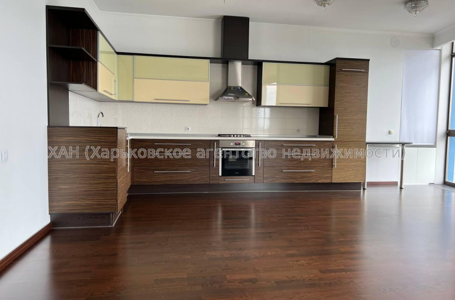 Продам квартиру, Чайковская ул. , 2  ком., 125 м², авторский дизайн 