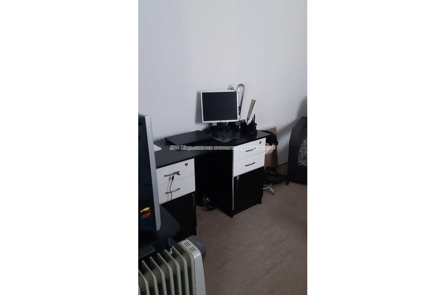 Продам квартиру, Михайлика ул. , 1 кім., 30 м², капитальный ремонт 