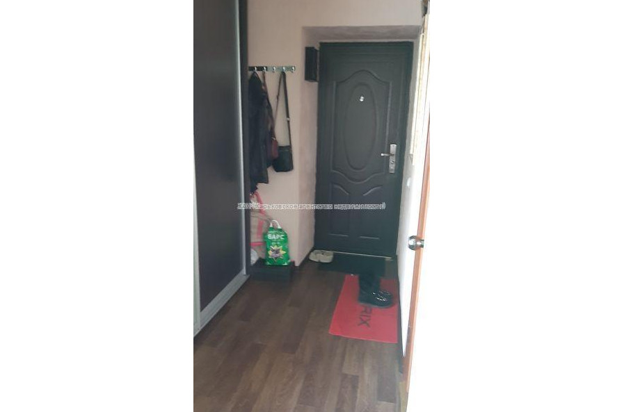 Продам квартиру, Михайлика ул. , 1 кім., 30 м², капитальный ремонт 