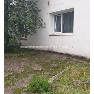 Продам квартиру, Михайлика ул. , 1 кім., 30 м², капитальный ремонт 