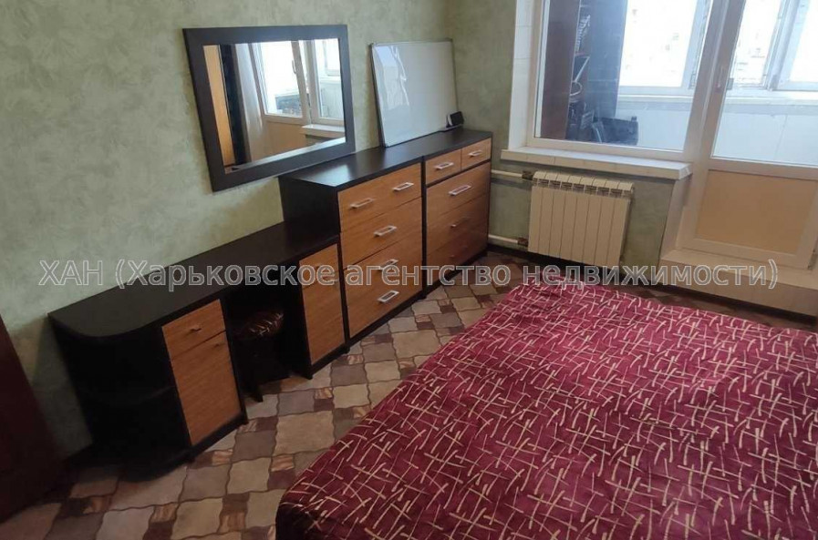 Продам квартиру, Барабашова академика ул. , 3  ком., 65 м², капитальный ремонт 