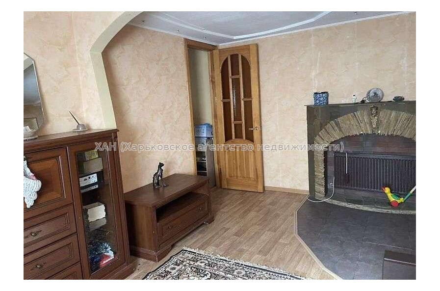 Продам дом, Новохарьковская ул. , 100 м², 4 сот., капитальный ремонт 