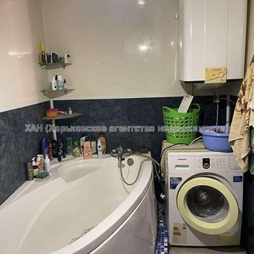 Продам дом, Новохарьковская ул. , 100 м², 4 сот., капитальный ремонт 