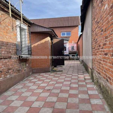 Продам дом, Новохарьковская ул. , 100 м², 4 сот., капитальный ремонт 