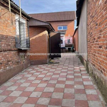 Продам дом, Новохарьковская ул. , 100 м², 4 сот., капитальный ремонт 