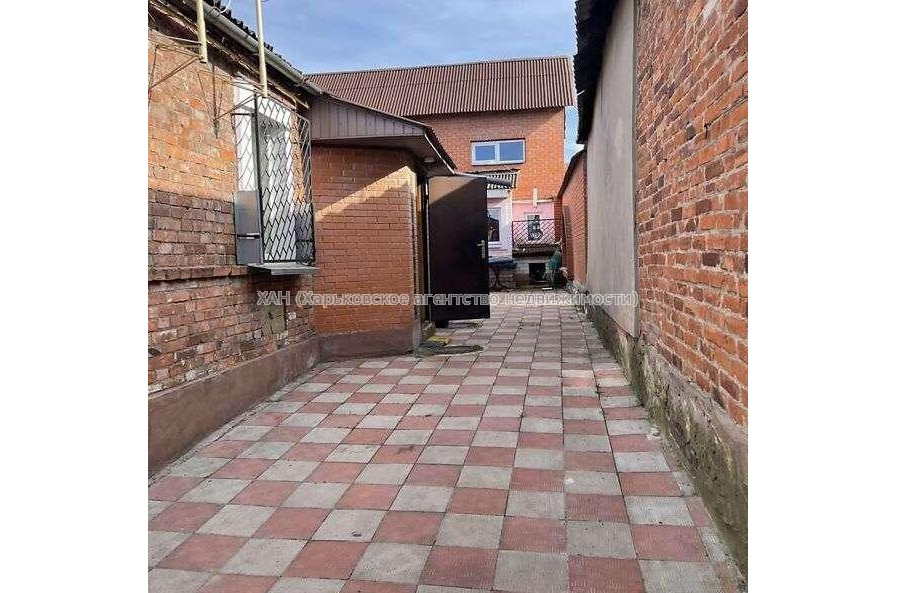 Продам дом, Новохарьковская ул. , 100 м², 4 сот., капитальный ремонт 