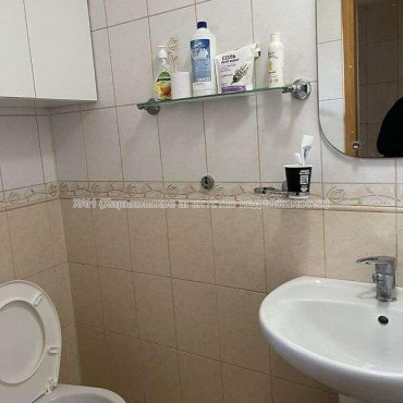 Продам дом, Новохарьковская ул. , 100 м², 4 сот., капитальный ремонт 