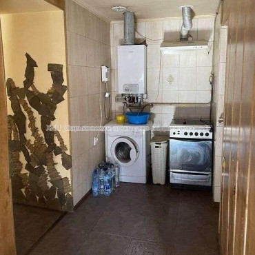 Продам дом, Новохарьковская ул. , 100 м², 4 сот., капитальный ремонт 