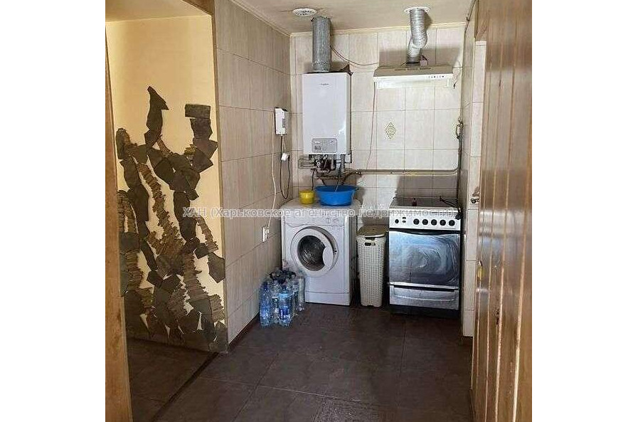 Продам дом, Новохарьковская ул. , 100 м², 4 сот., капитальный ремонт 