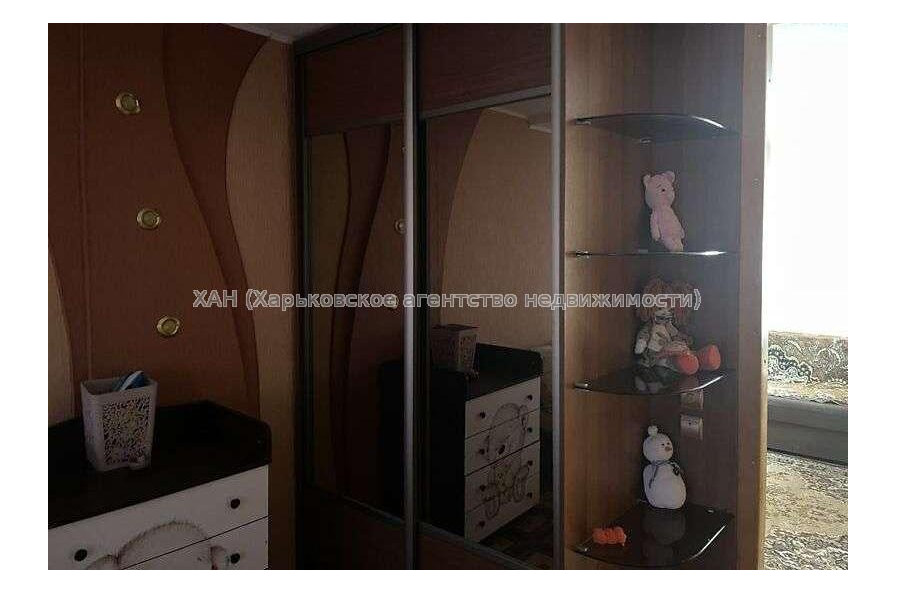 Продам дом, Новохарьковская ул. , 100 м², 4 сот., капитальный ремонт 