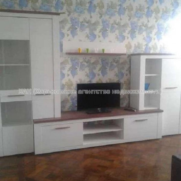 Продам квартиру, Гарибальди ул. , 2  ком., 52 м², косметический ремонт  - фото 1 Продам квартиру, Гарибальди ул. , 2  ком., 52 м², косметический ремонт