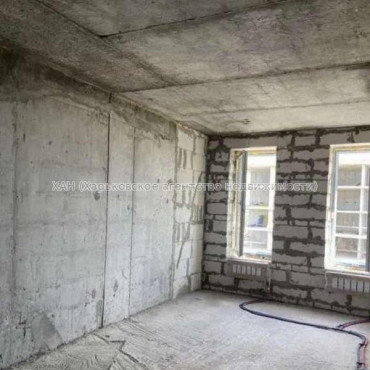 Продам квартиру, Гвардейцев Широнинцев ул. , 1 кім., 43 м², без внутренних работ 