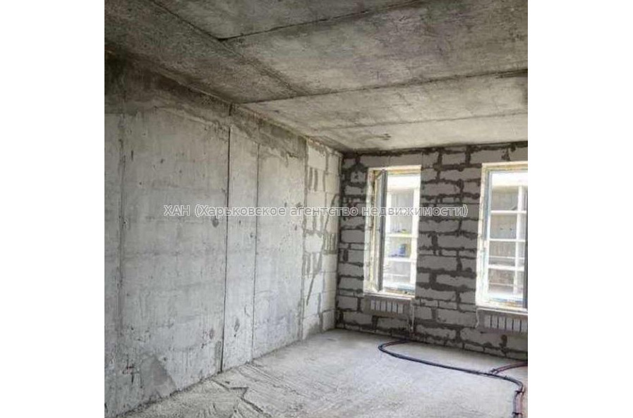 Продам квартиру, Гвардейцев Широнинцев ул. , 1  ком., 43 м², без внутренних работ 