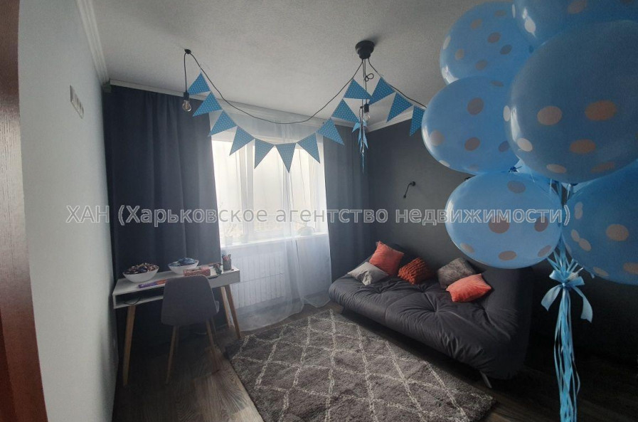 Продам квартиру, Ляпунова ул. , 2 кім., 52 м², авторский дизайн 