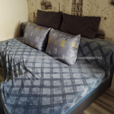 Сдам квартиру, Шевченковский пер. , 1  ком., 17 м², косметический ремонт 