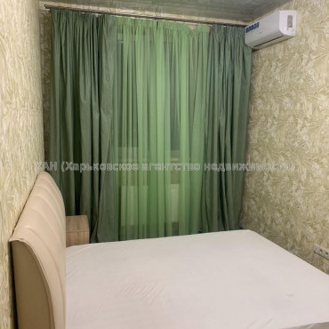 Продам квартиру, Победы просп. , 1 кім., 42 м², евроремонт 