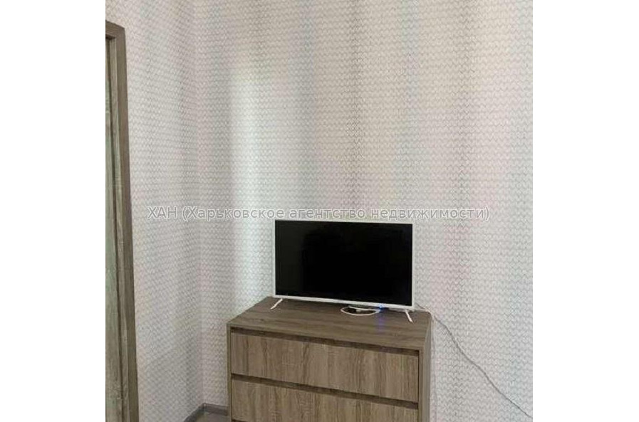 Продам квартиру, Победы просп. , 1  ком., 42 м², евроремонт 