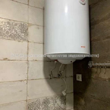 Продам квартиру, Победы просп. , 1 кім., 42 м², евроремонт 