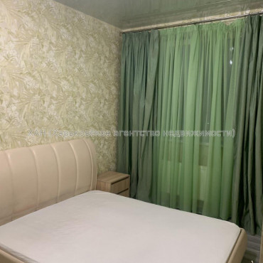 Продам квартиру, Победы просп. , 1 кім., 42 м², евроремонт 