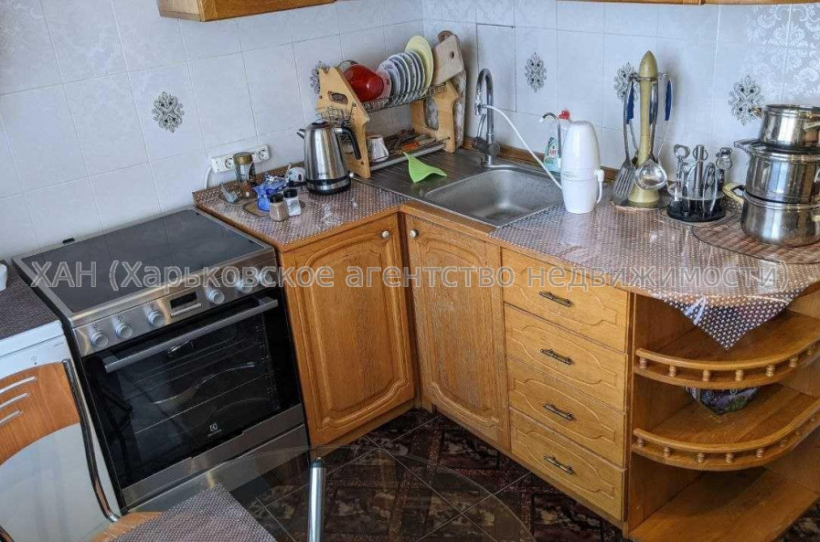 Продам квартиру, Старошишковская ул. , 3  ком., 72 м², капитальный ремонт 