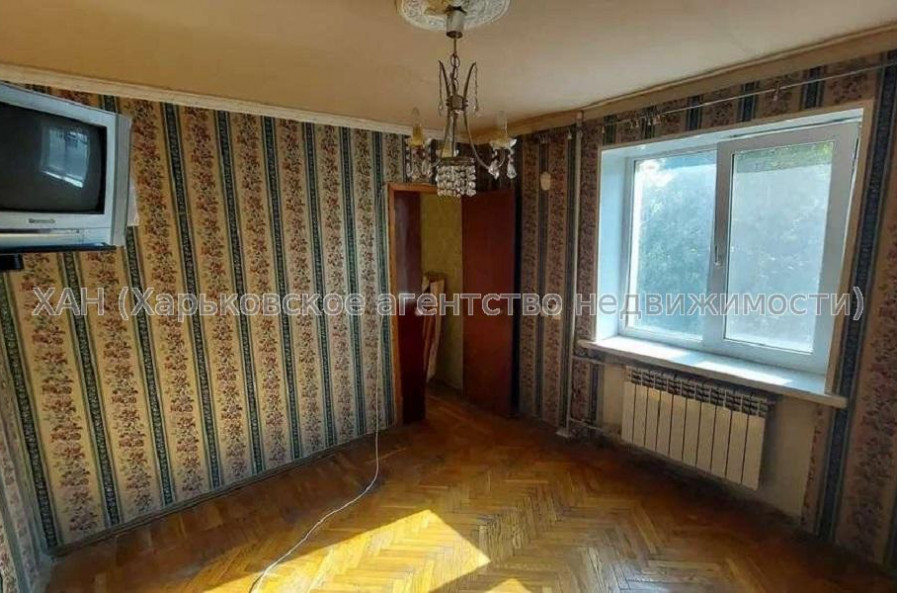 Продам квартиру, Зерновой пер. , 3  ком., 55 м², косметический ремонт 
