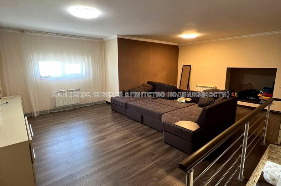Продам квартиру, Георгия Тарасенко ул. , 4  ком., 159 м², капитальный ремонт 