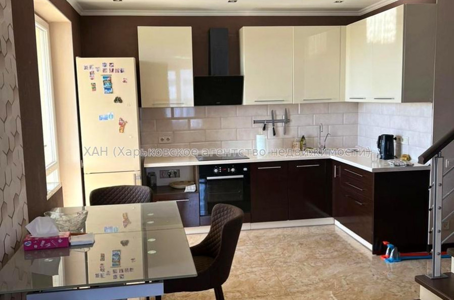 Продам квартиру, Георгия Тарасенко ул. , 4  ком., 159 м², капитальный ремонт 