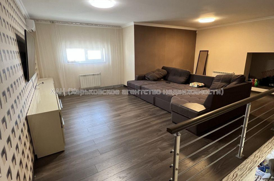 Продам квартиру, Георгия Тарасенко ул. , 4  ком., 159 м², капитальный ремонт 