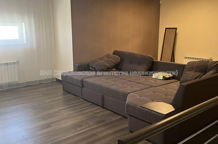 Продам квартиру, Георгия Тарасенко ул. , 4  ком., 159 м², капитальный ремонт 