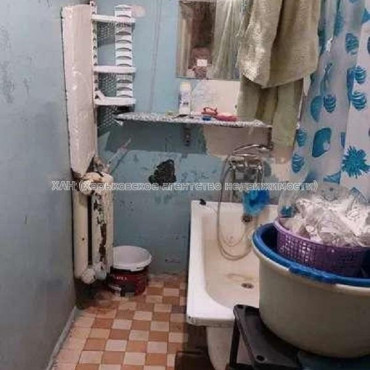 Продам квартиру, Героев Харькова просп. , 2 кім., 51 м², советский ремонт 