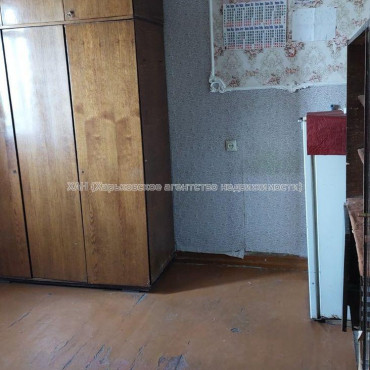 Продам квартиру, Героев Харькова просп. , 2 кім., 51 м², советский ремонт 
