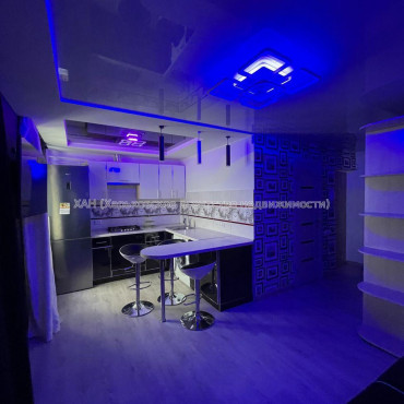 Продам квартиру, Юбилейный просп. , 1  ком., 36 м², авторский дизайн 