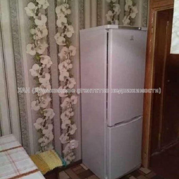 Продам квартиру, Победы просп. , 3 кім., 65 м², советский ремонт 